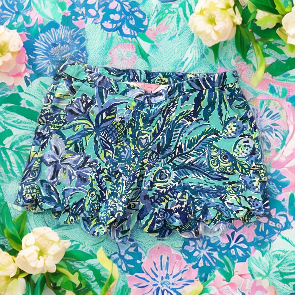 Lilly Pulitzer Blue and Green Floral Patterned shorts - Picture 2 of 7